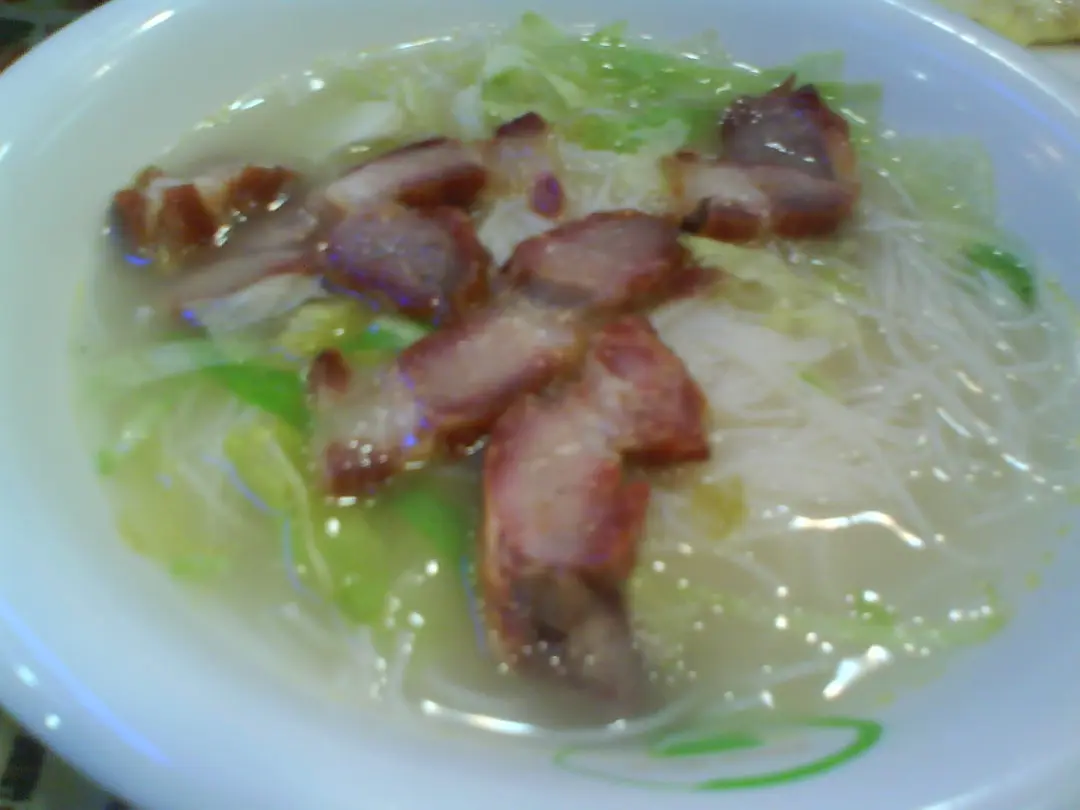 常餐叉烧米粉 - 香港中环的翠河餐厅 | openrice 香港开饭喇