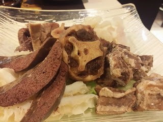 牛精皇的相片 - 九龍城