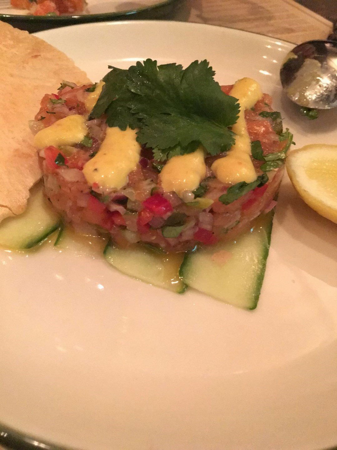 salmon tartare 155