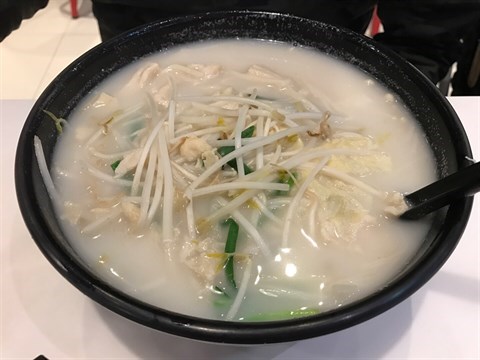 譚仔三哥米線的相片 - 赤鱲角