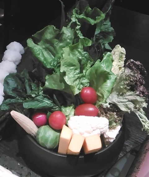 蔬菜拼盤 - 尖沙咀的酒鍋