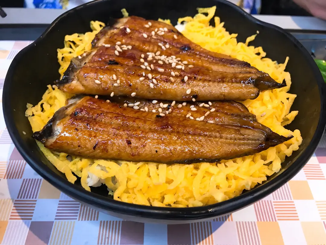 鳗鱼丼 58