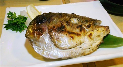 燒三文魚頭 - 銅鑼灣的蕎道樂居酒屋