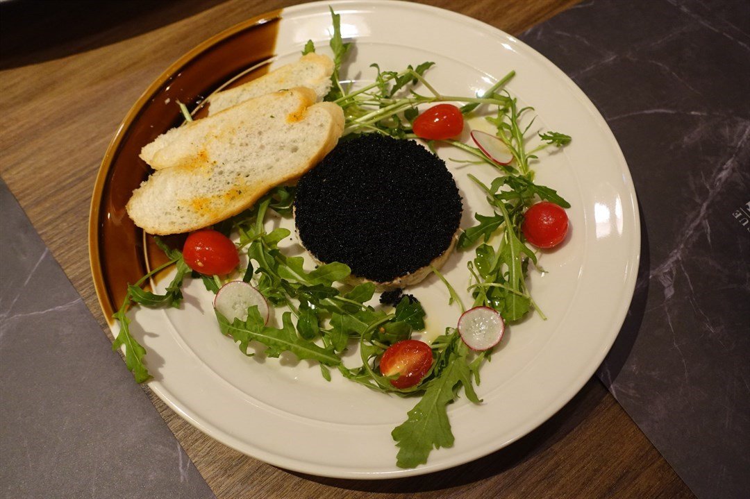 crabmeat & caviar rocket salad $ 178