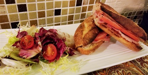 Deli Ham with melted Cheese and Tomatoes - 西環的Crispy Bistro