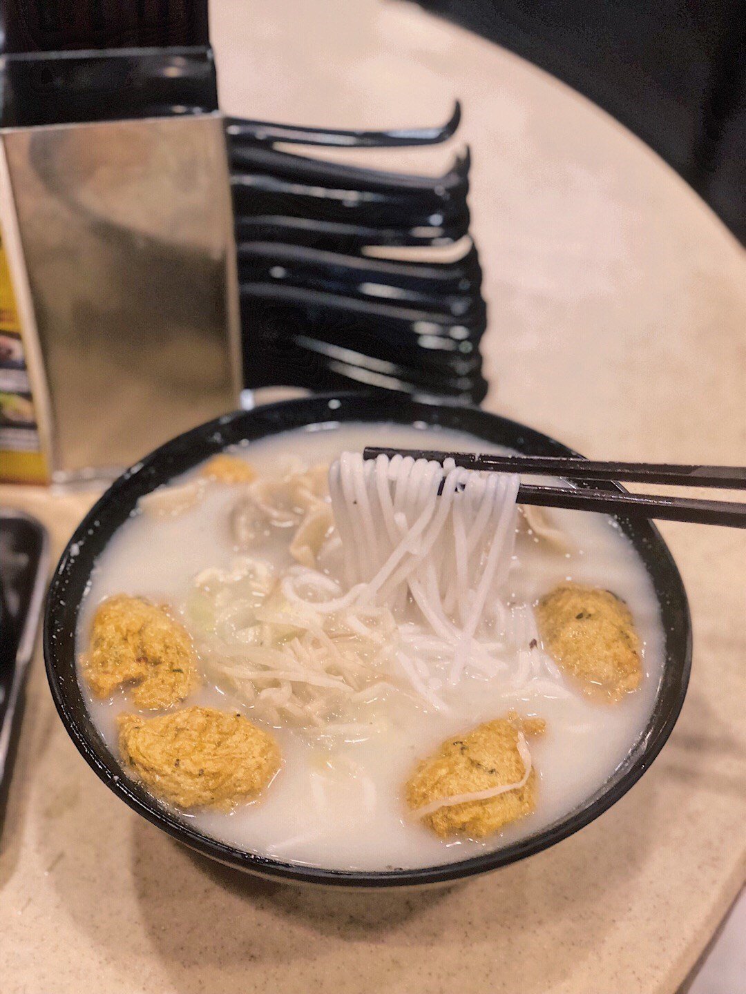 vermicelli and fish soup specialist