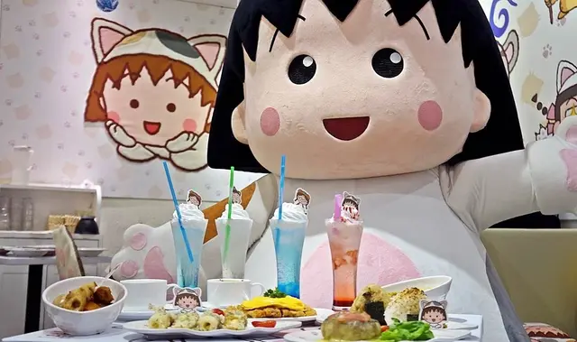 【飲食潮流】小丸子Cafe登陸 觀塘超萌貓咪造型抹茶咖喱飯（有片）