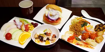 自製漢堡、果乾等超過80種選擇 銅鑼灣新台式素食自助餐（有片）