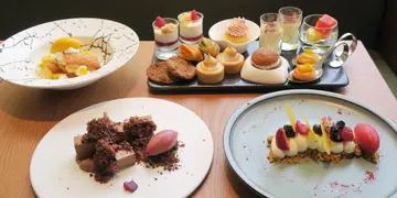 山頂新開甜品餐廳   兩小時任食推到埋位甜品放題 (有片)