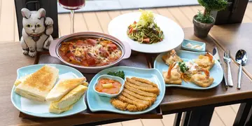 旺角新开怀旧文具主题冰室 必食招牌蛋白芝士三文治(有片)