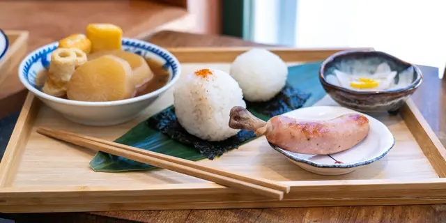 大角咀新開日系Cafe  自家飯糰輕食/AeroPress季節茶/精品咖啡（有片）