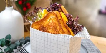 西营盘新开台式Cafe  推介即煎铁板吐司/芋圆仙草/黑糖奶盖茶