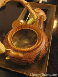 清蒸海鮮茶壺湯