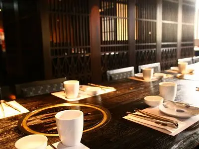韓一館