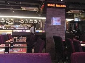 2000円料理放題專門店