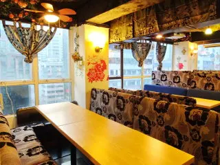 AnyMomentCafé