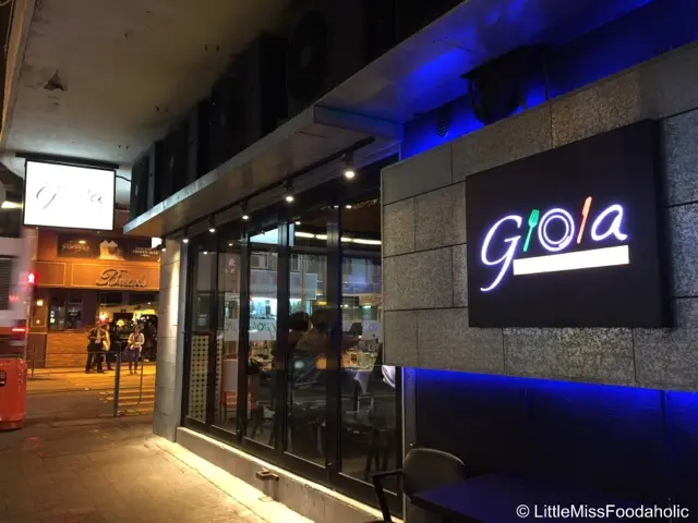 Gioia Charcoal Grill & Oyster Bar