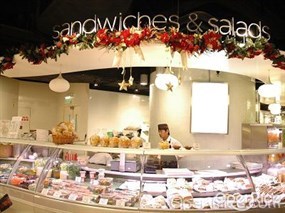 Sandwiches & Salads