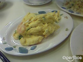 蝦仁炒蛋+飯+湯$42 - 觀塘的城中米餐廳