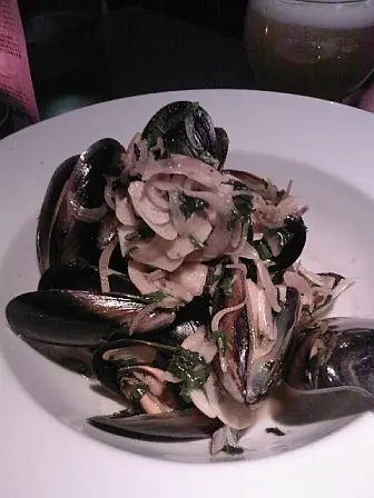 香草葱茸白酒汁青口