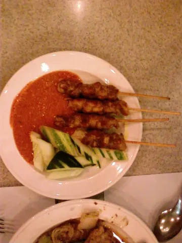 鸡肉串烧，d鸡肉有肉汁，个汁0既味好特别!
