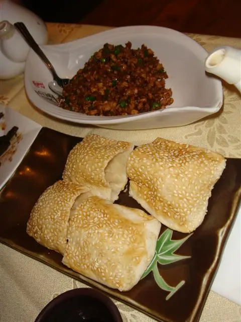 正~肉絲配叉子燒餅