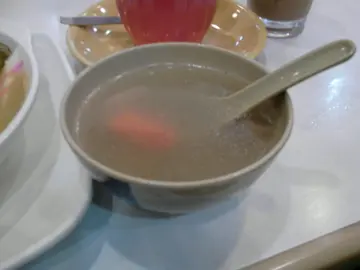 莲藕红萝白汤~好过冇lo~
