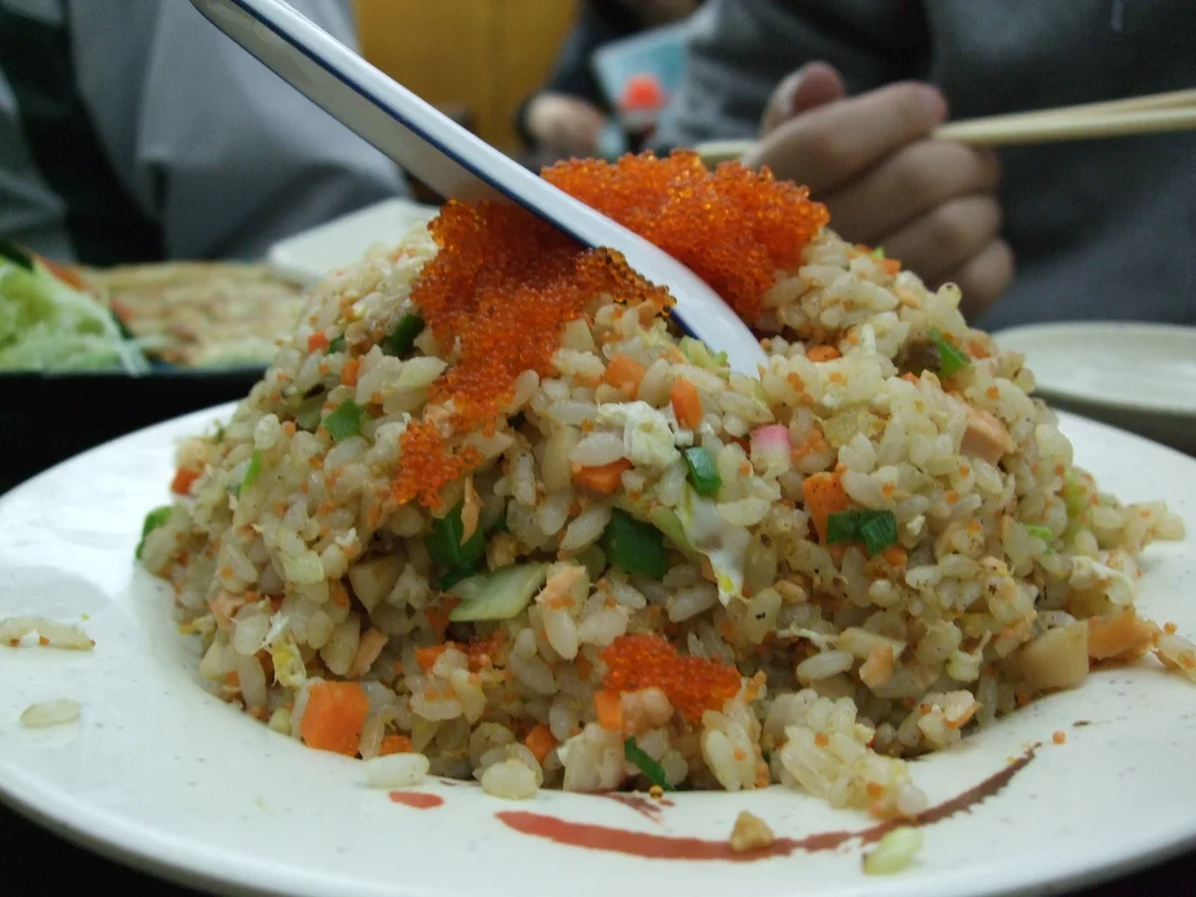 蟹子三文魚炒飯 - 香港旺角的魚心日本料理 | openrice 香港開飯喇