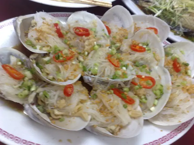 蒜蓉粉絲蒸貴妃蚌