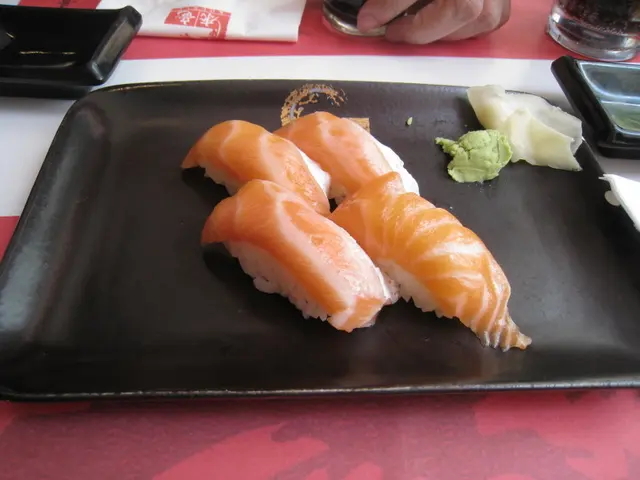 加3元的三文魚壽司