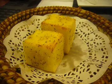 有蒜味的面包