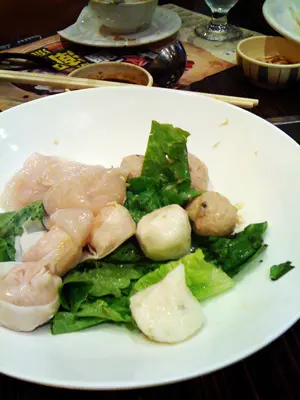 眼淚型係流心蟹粉丸....勁爆好味！