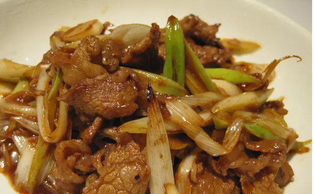 好惹味gei蔥爆牛肉~正!