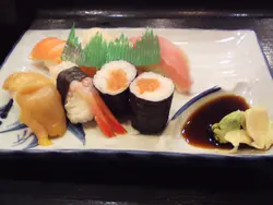 什锦寿司定食