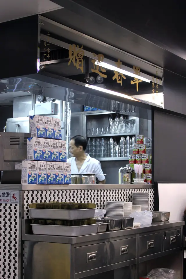 店方採用北海道 3.6 牛乳