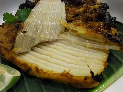 蒲魚肉質超嫩滑,魚骨軟到可以食埋