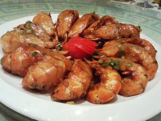 十分大隻的豉油皇生煎海花竹蝦