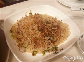 名人蝦子撈無乜特別，25蚊無俾多佢。少劉森記一定好過佢 - 尖沙咀的譽居
