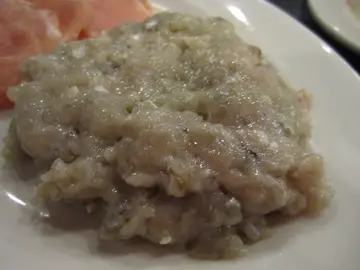 呢旧应该系鱼滑, 不过就好散