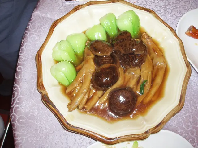 鮑汁花菰扣鵝掌