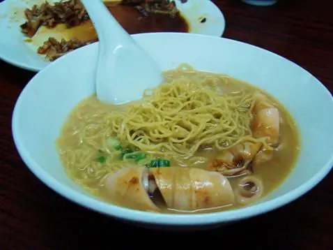 墨魚生麵 (非官方名 :D)