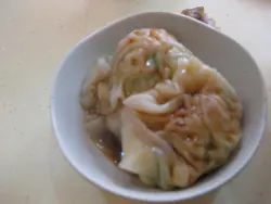 白菜饺另上