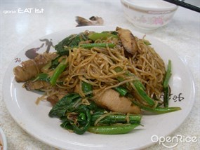 干炒豬頸肉泰粉 - 泰興泰國小食 in Kwun Tong 