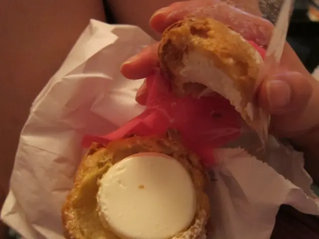 魚膠布甸+超少忌廉+淋姐姐puff