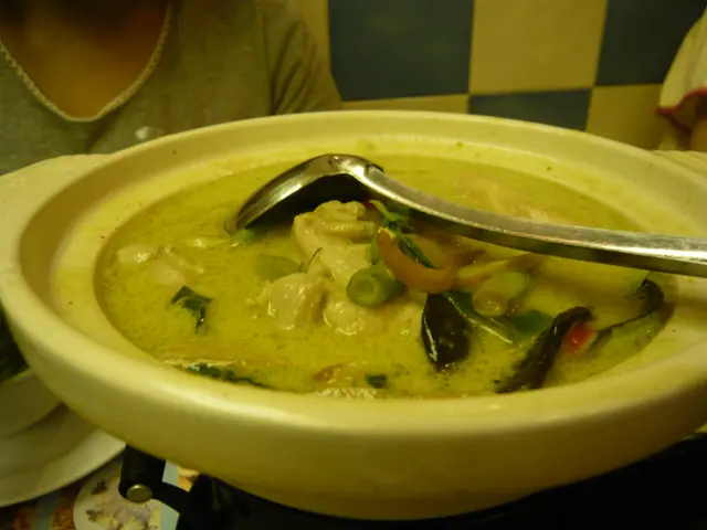 椰汁青咖哩(雞)