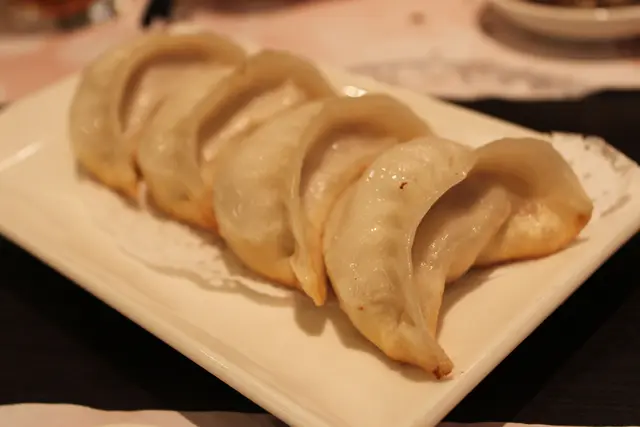 煎鮮肉鍋貼