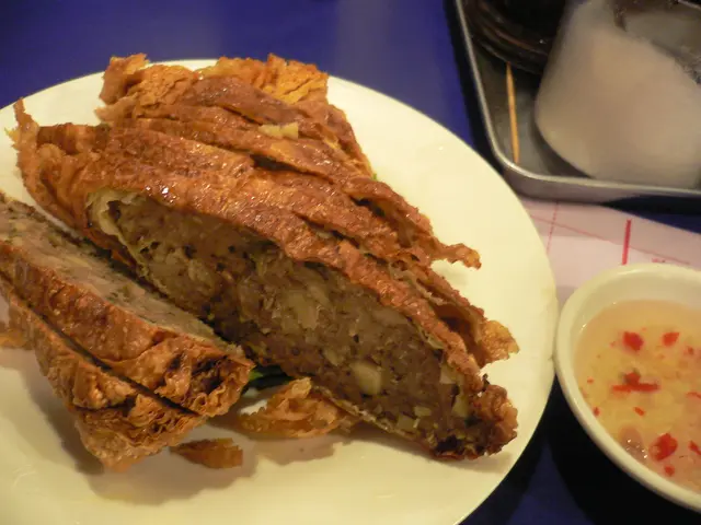 欖菜肉卷