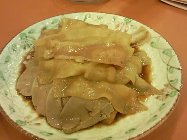 鹵水鵝腸 拼 粉肝