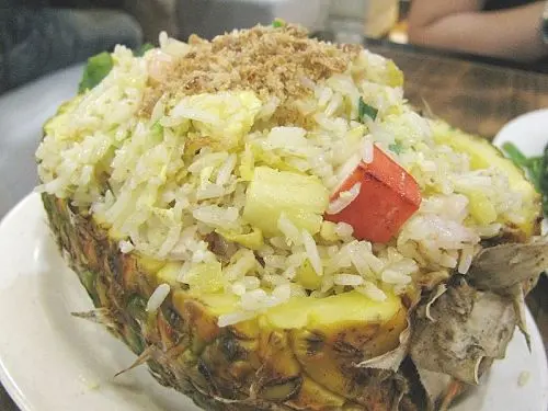 菠蘿炒飯