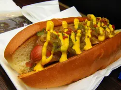 sweet grilled dog 卻俾錯了芝士腸, 吹漲!